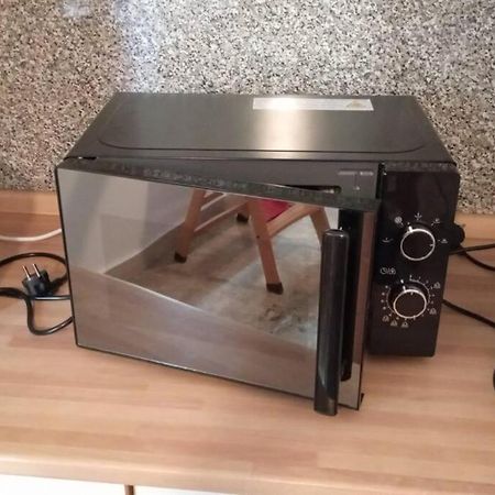 Casa Bilocale In Centro Vicino Stazione Appartement Voghera Buitenkant foto